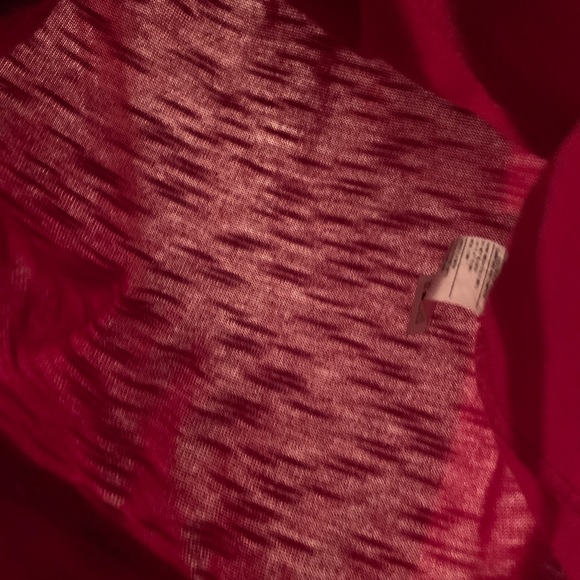 Cute Dark Red Delicate Tank Size Small - Picture 5 of 5